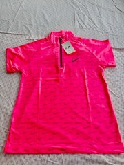 Nike Fast Dri-Fit Quarter Zip Top..Sz Large.Color pink.