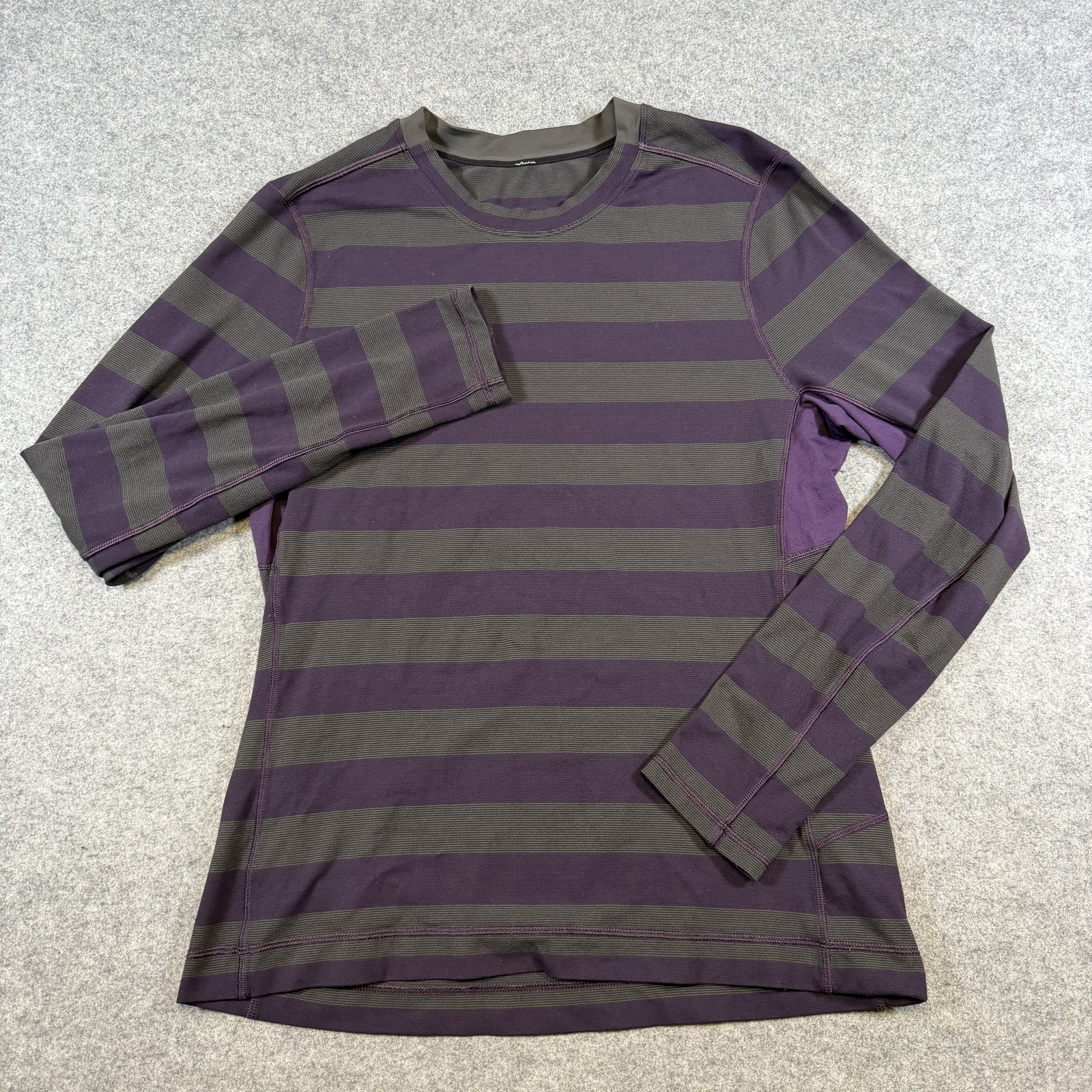 Lululemon Shirt Mens Large Purple Gray Striped Long Sleeve Athletic Running Tee gallery