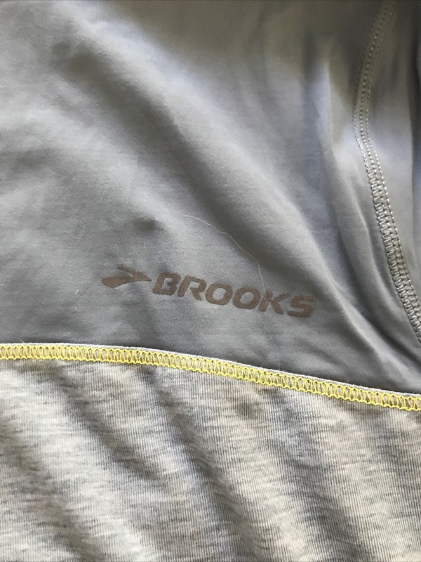 Brooks Pure Project Pullover Long Sleeve Womens Sz S gallery