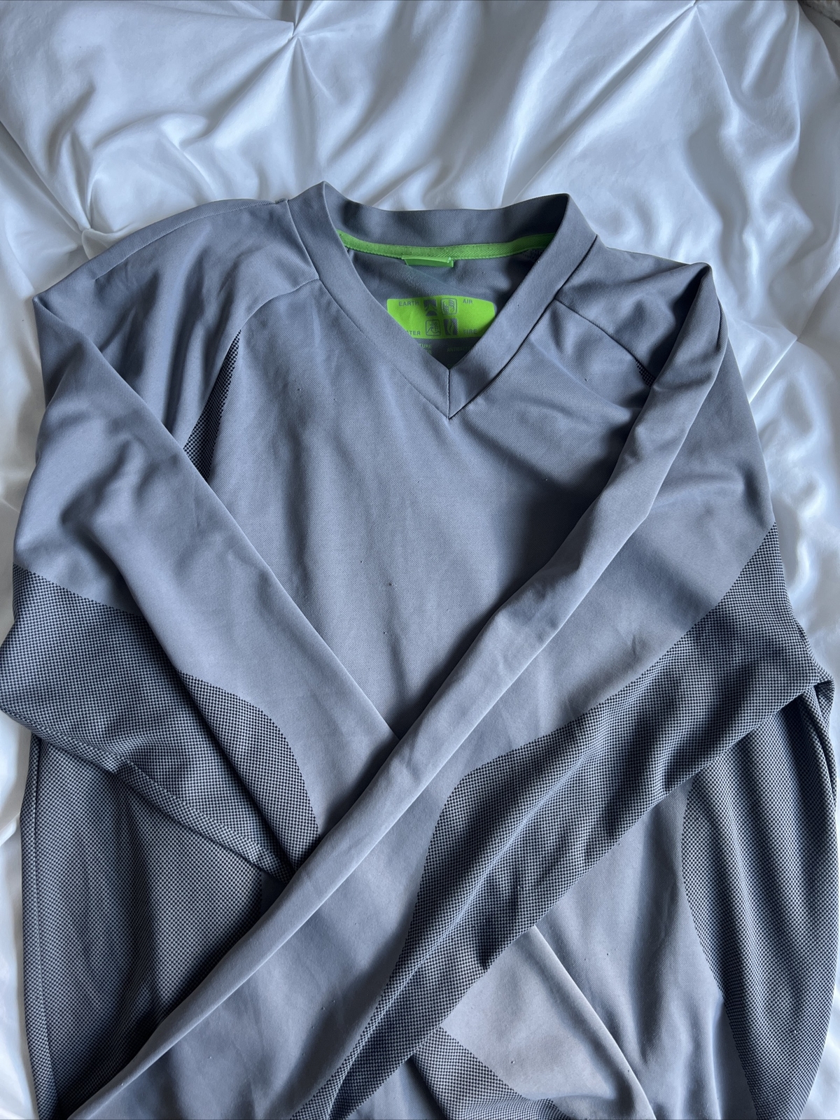 Hugo Boss Gray Running Shirt Men’s Large gallery