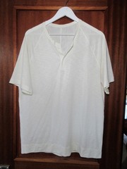 LULULEMON Men’s Lightweight Snap Neck Shirt LARGE Ivory Short Sleeve CASUAL euc