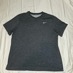 The Nike Tee Dri-Fit Men’s Active T-Shirt Size XXL Color Dark Grey Heather
