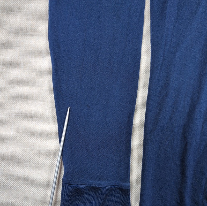 LL Bean 100% Silk Turtleneck Base Layer Shirt Sz M Reg Navy Blue Activewear gallery