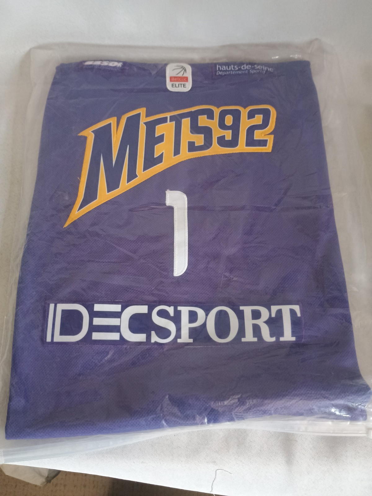 Throwback Victor #1 Basketball Jersey White Blue Purple Small (54 gallery