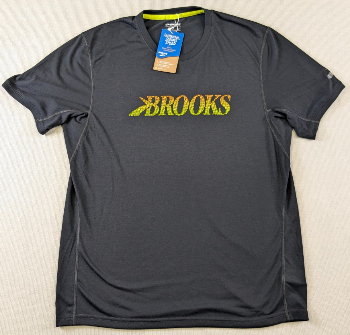 Brooks Running Shirt Mens Medium Black Performance Wicking Outdoors Training New gallery