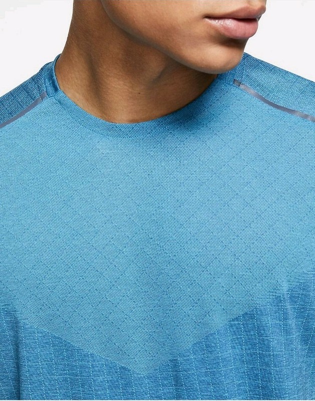 Nike Tech Pack Men's Running Top AQ6375 418 gallery