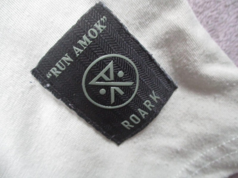 Roark Run Amok Shirt Mens Medium Green Follow The Stream Graphic Long Sleeve gallery