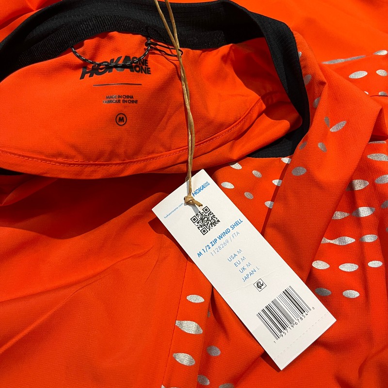 Hoka One One 1/2 Zip Wind Shell - Men's Size M - Orange gallery