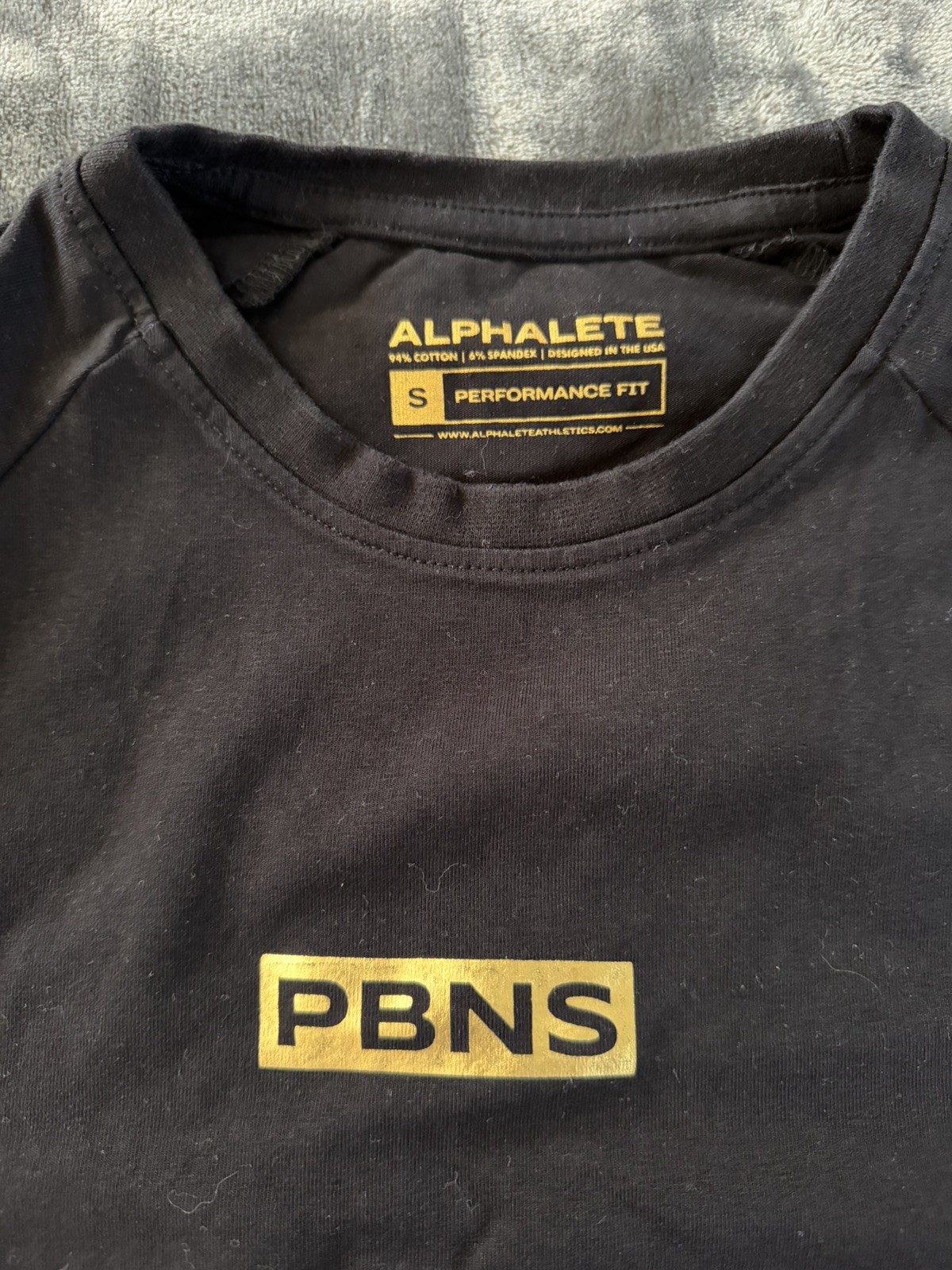 Alphalete Men’s Performance T-Shirt Size Small gallery