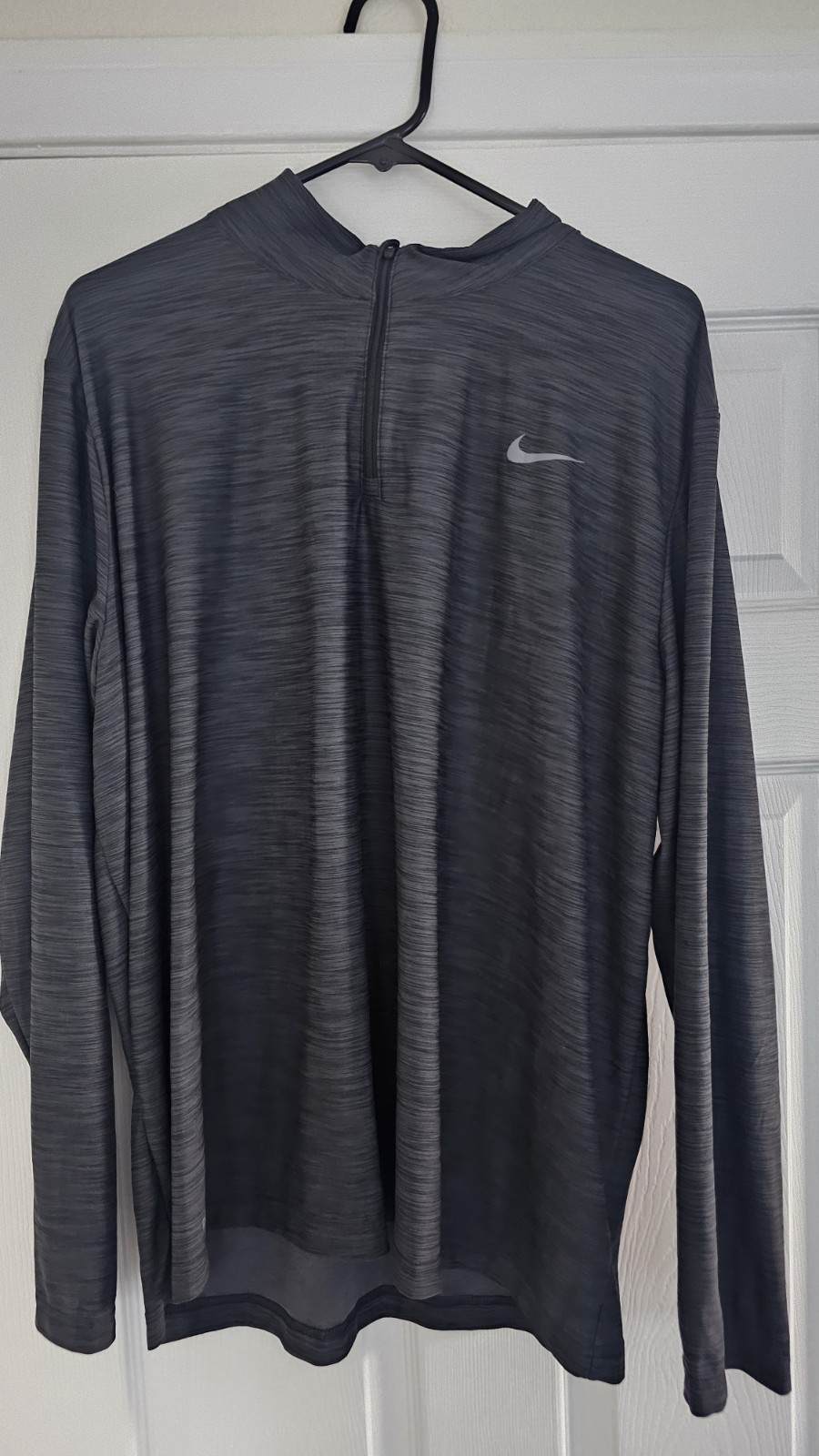 Nike Training Shirt Mens M Gray Breathe Dri-Fit Long Sleeve 1/4 Zip gallery