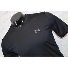 Under Armour Shirt Mens Medium Black HeatGear V-Neck Loose Fit Polyester