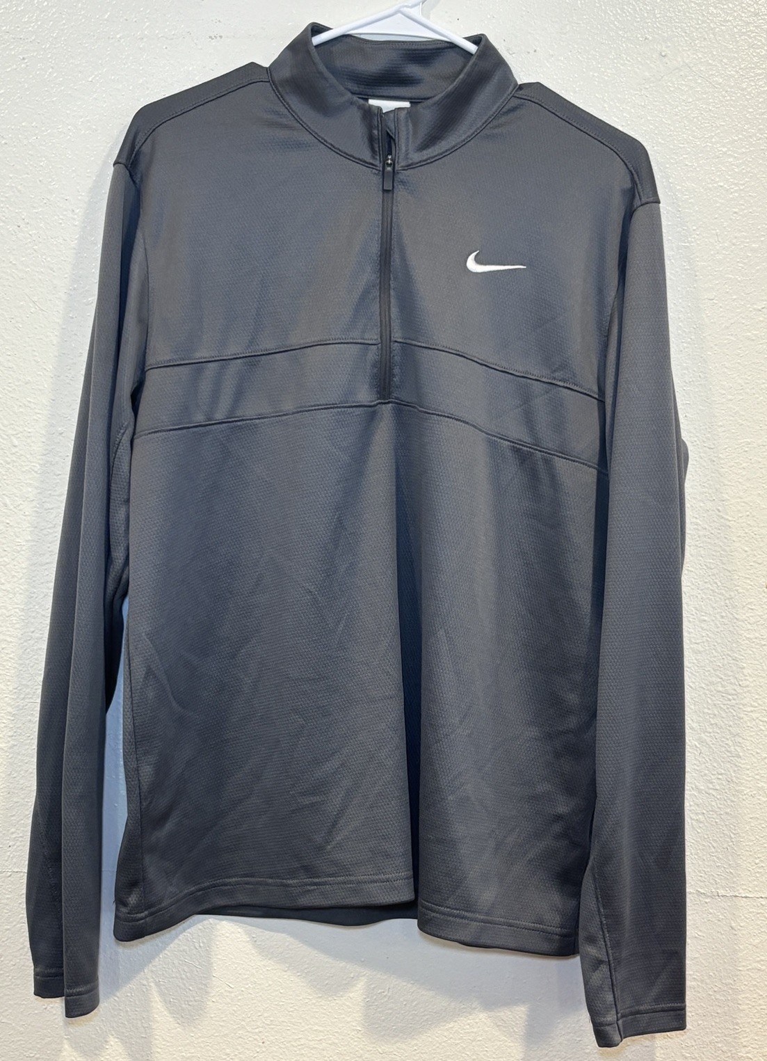 Nike Pullover Mens Medium Dri-FIT Half Zip Athletic Training Sweater Sweatshirt gallery