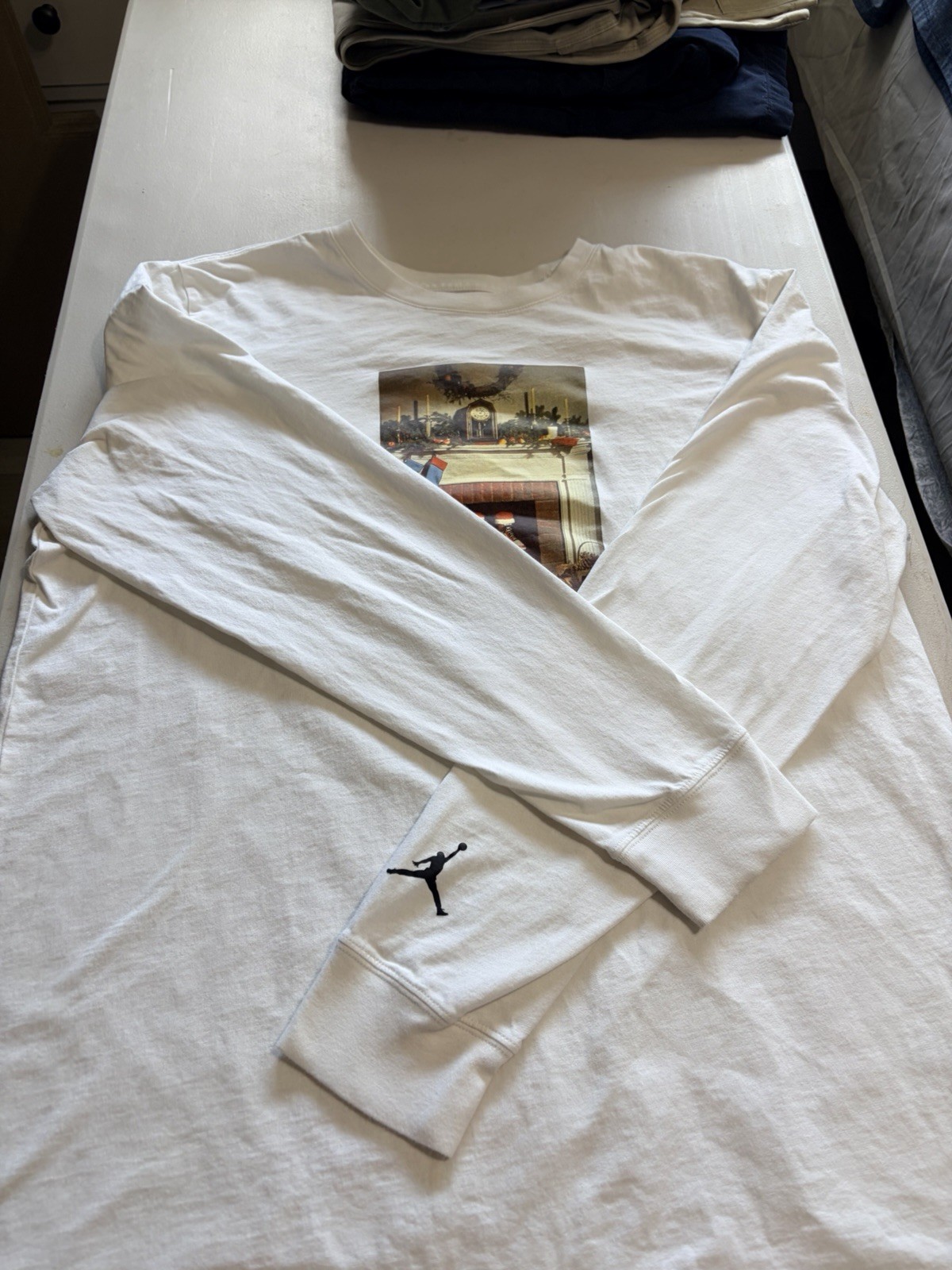 Jordan Jumpman Graphic Print White Long Sleeve Standard Fit T-Shirt XL gallery