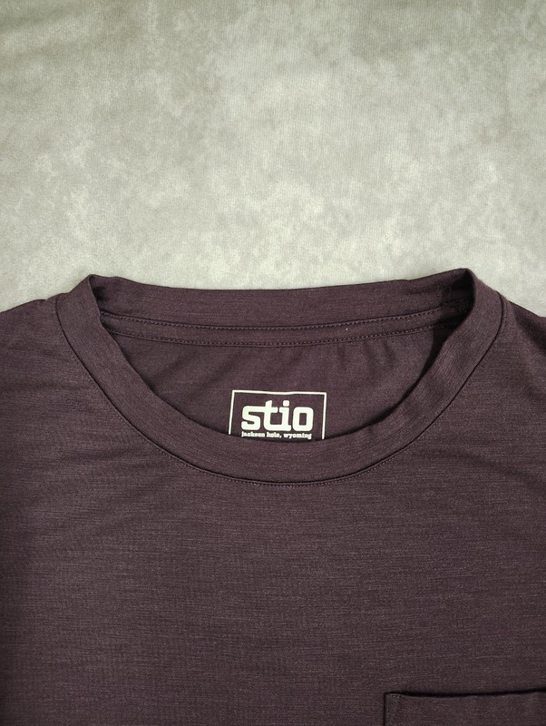 Stio Wool Blend Pocket T Shirt Mens Large Purple Hiking Travel Run Stretch Tee gallery