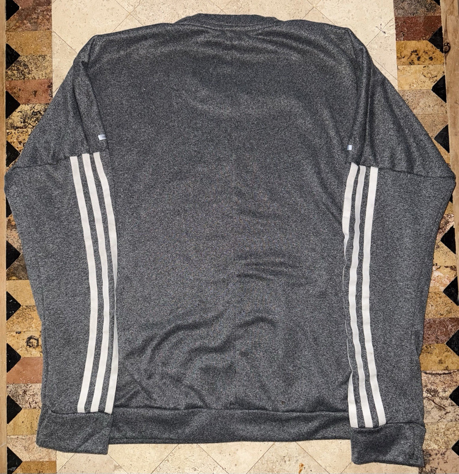 Adidas Running Gray Long Sleeve Performance Athletic Shirt Size L gallery