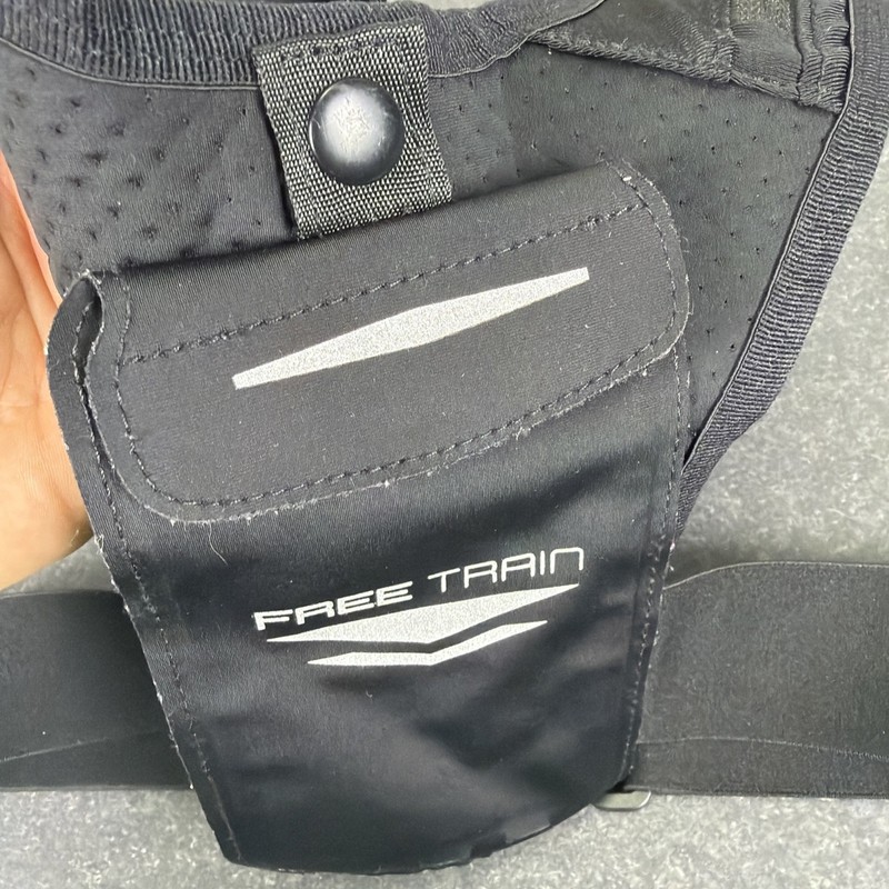 Freetrain Running Vest Adjustable V1 Mobile Phone Holder - One Size Black Silver gallery