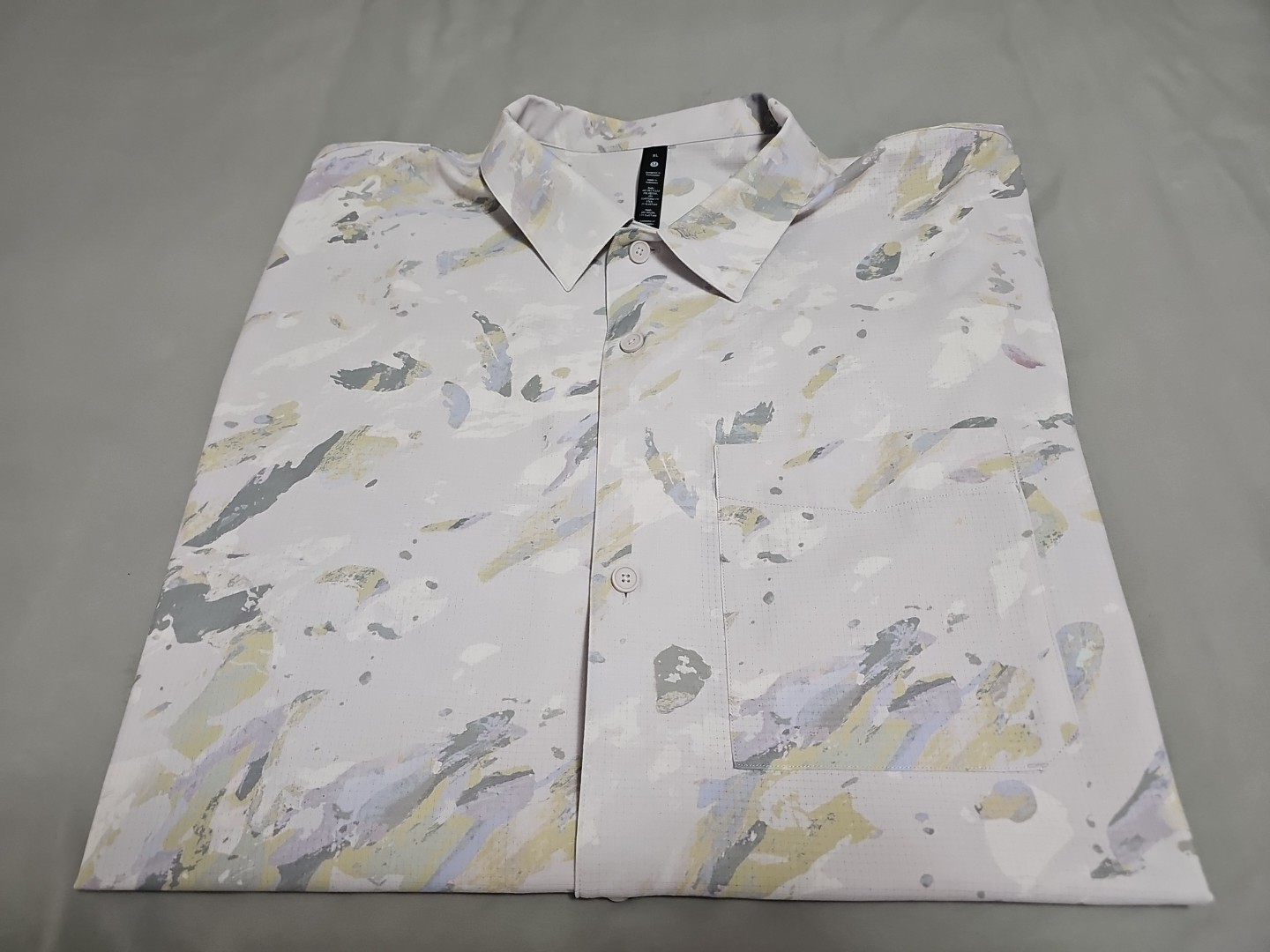 Lululemon Airing Easy Collar Short Sleeve Variegated Bloom SZ XL gallery