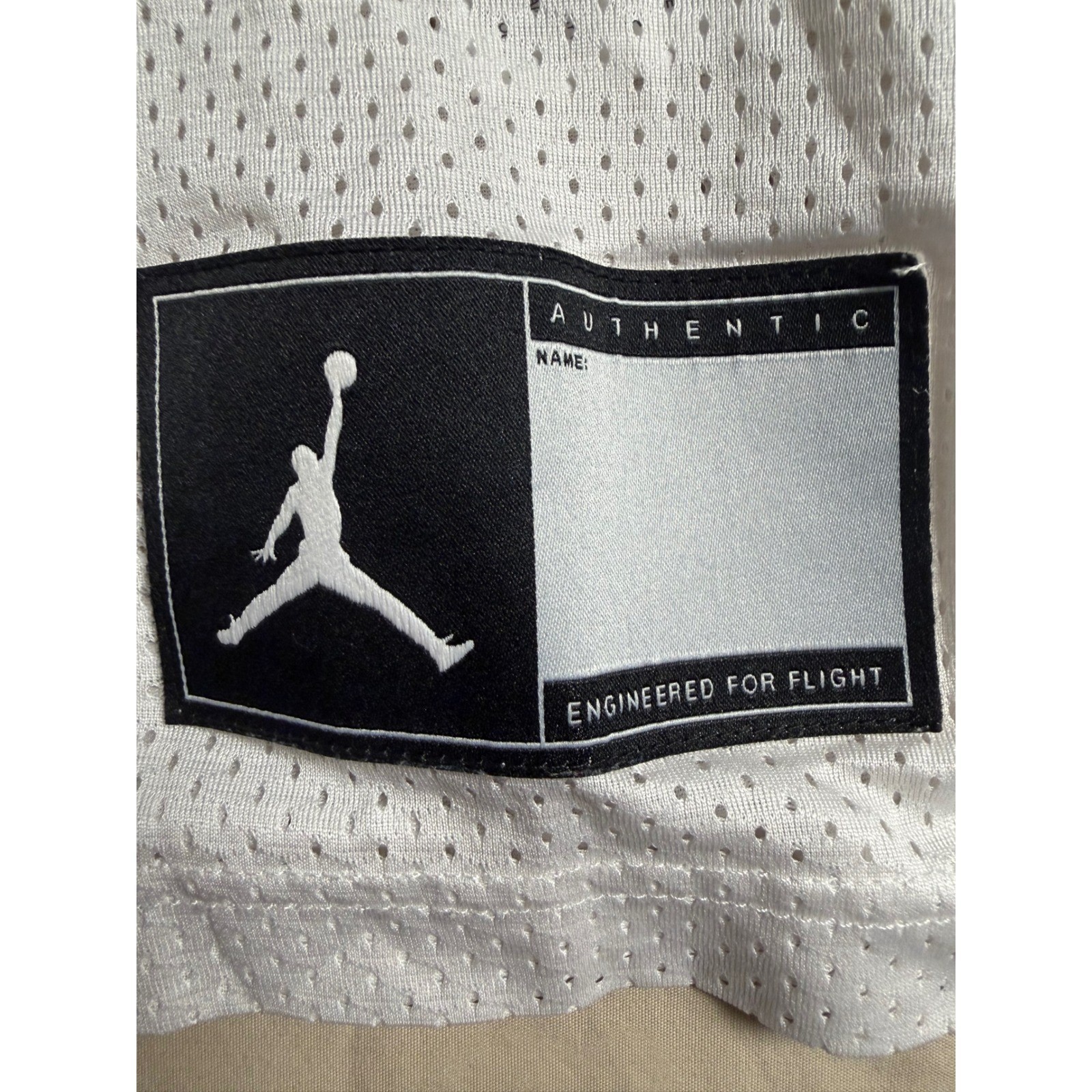 Air Jordan Michael Jordan 23 Basketball Jersey White Mesh Mens Medium Vintage gallery
