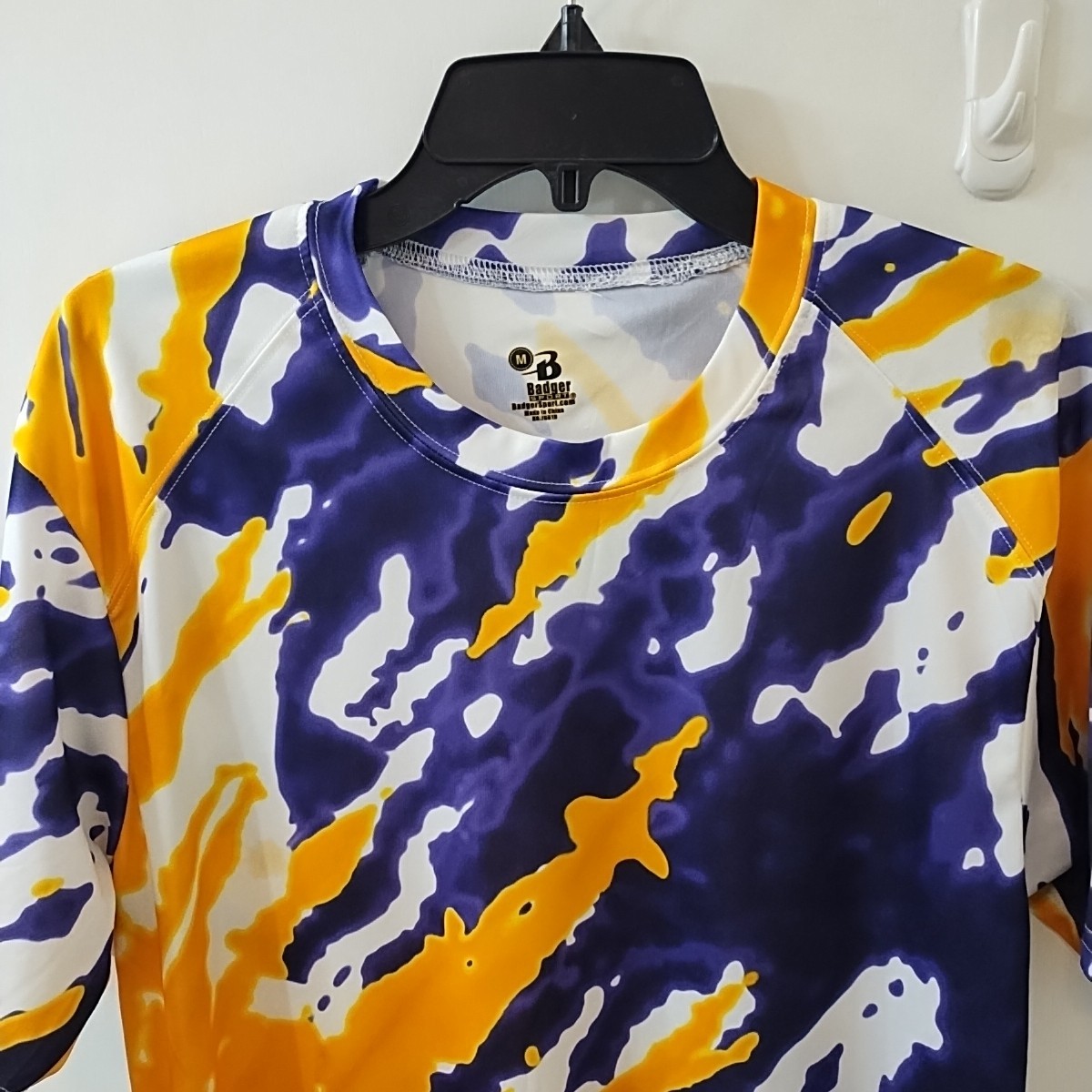 Badger Sports Tie Dri Performance Tee NCAA LSU Tigers Size M gallery