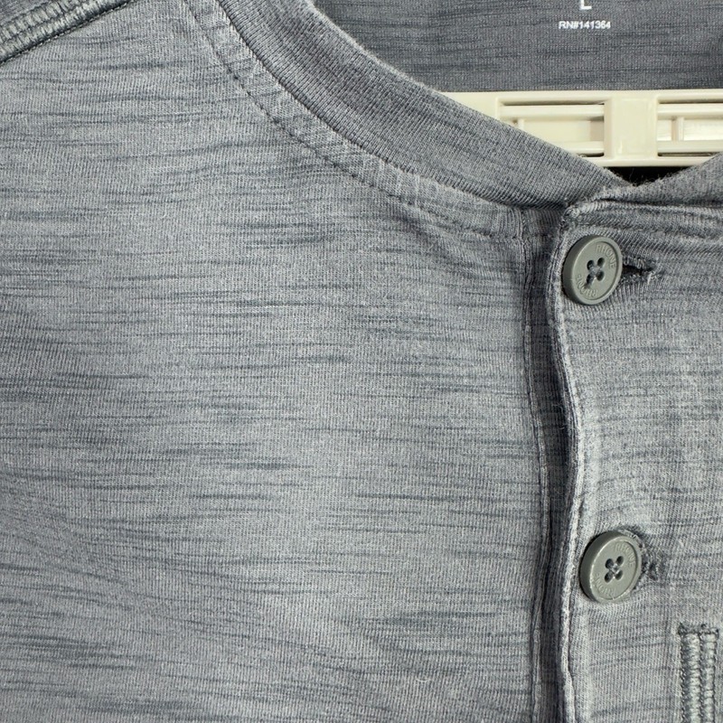 RHONE Shirt Mens L Grey Short Sleeve Raglan Henley Performance Athleisure Sports gallery