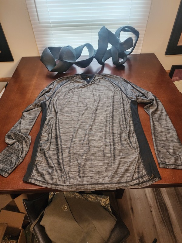 Harley-Davidson Performance Mesh Panel Gray Pullover 96405-18VM - Men's Size M gallery