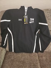 Under Armour Pullover Mens Medium Black White 1/4 Zip Windbreaker Fan Cloth NWT