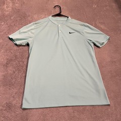 Nike Dri-FIT Victory Blade Collar Shirt Mens Small Mint Short Sleeve Athletic