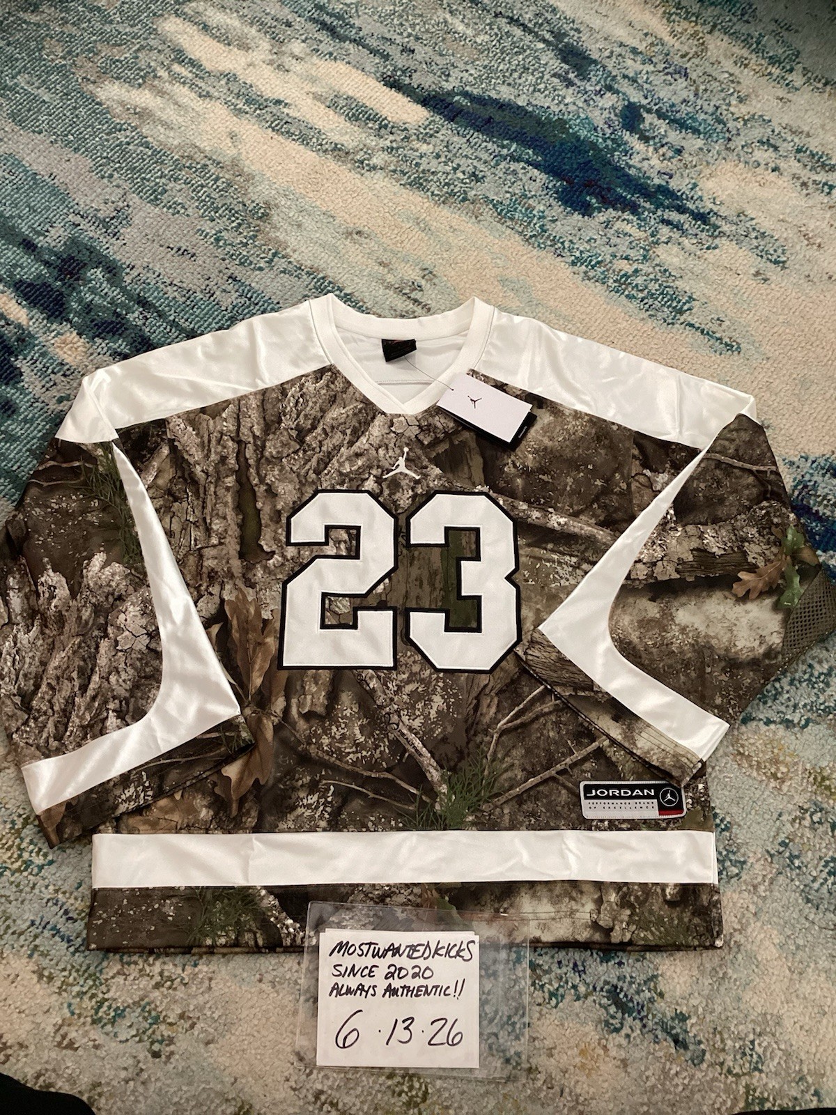 NWT Nike Air Jordan Brooklyn Realtree Hockey Jersey Medium Olive Sail Mens Sz M gallery