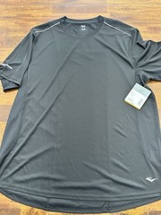 2 Mens Everlast XL Performance Crew Shirts