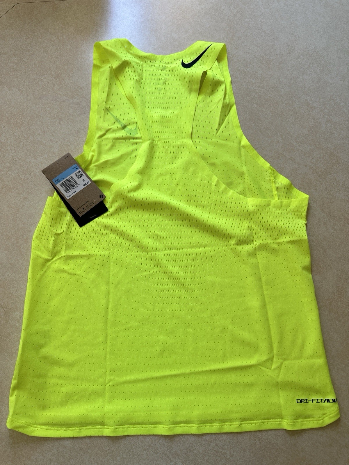 Nike AeroSwift Dri-FIT ADV Singlet Tank FN4231-702 Volt Green Men’s M NWT $90 gallery