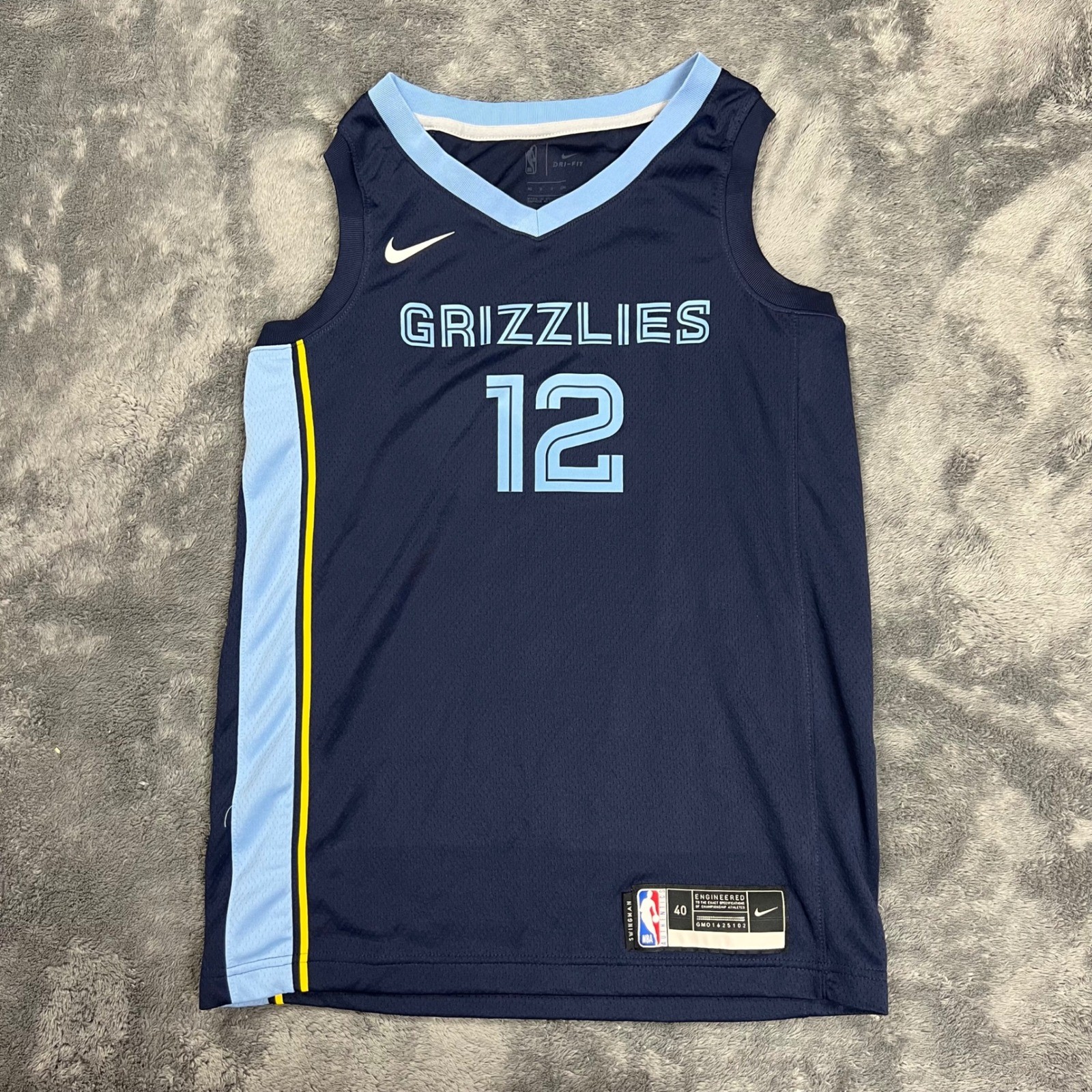 Nike Memphis Grizzlies Ja Morant 12 Swingman Jersey Blue Men Small CW3792-419 gallery