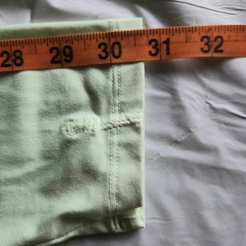 All In Motion Men's Long Sleeve Shirt Size Large Light Yellow Activewear gallery
