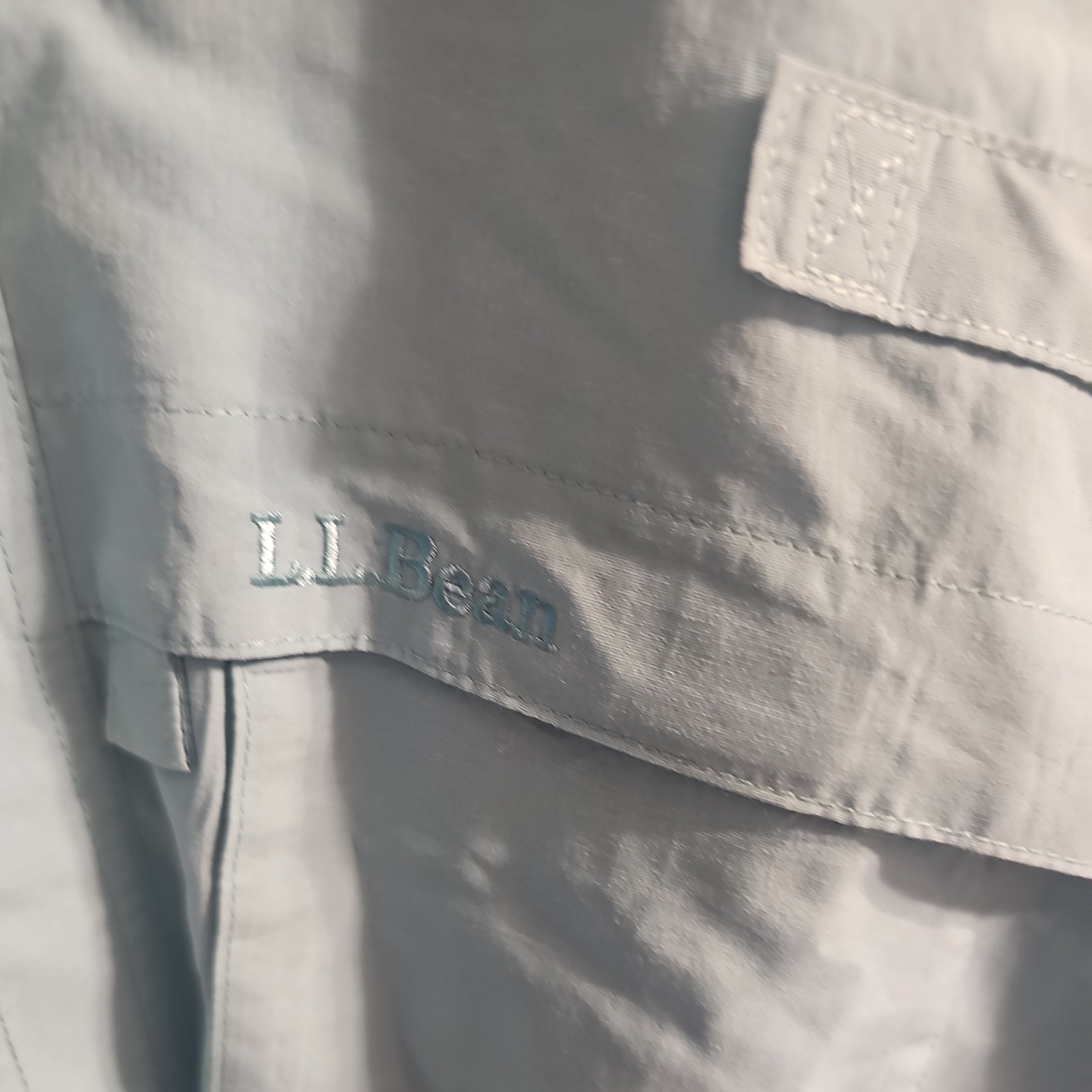 LL Bean Sunsmart Men’s Nylon Vented Shirt Light Green Large gallery