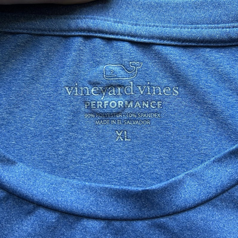 Vineyard Vines Performance Men’s XL Blue Long Sleeve Crew Neck Stretch Whale gallery