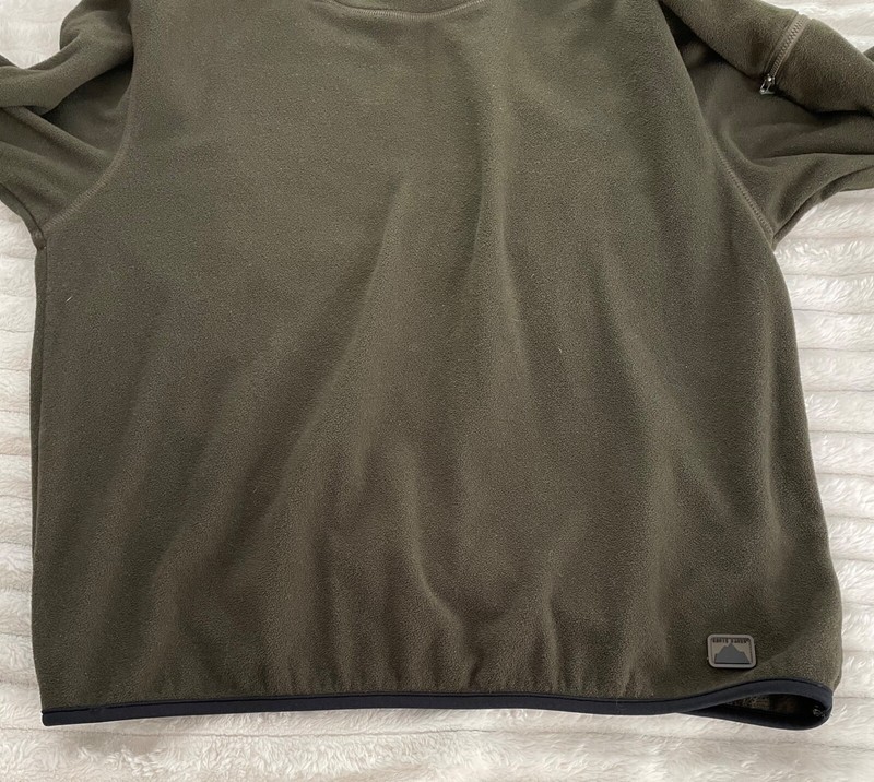 Eddie Bauer Long-Sleeve Crewneck Fleece Shirt. Olive Green w Black Trim. Mens S gallery