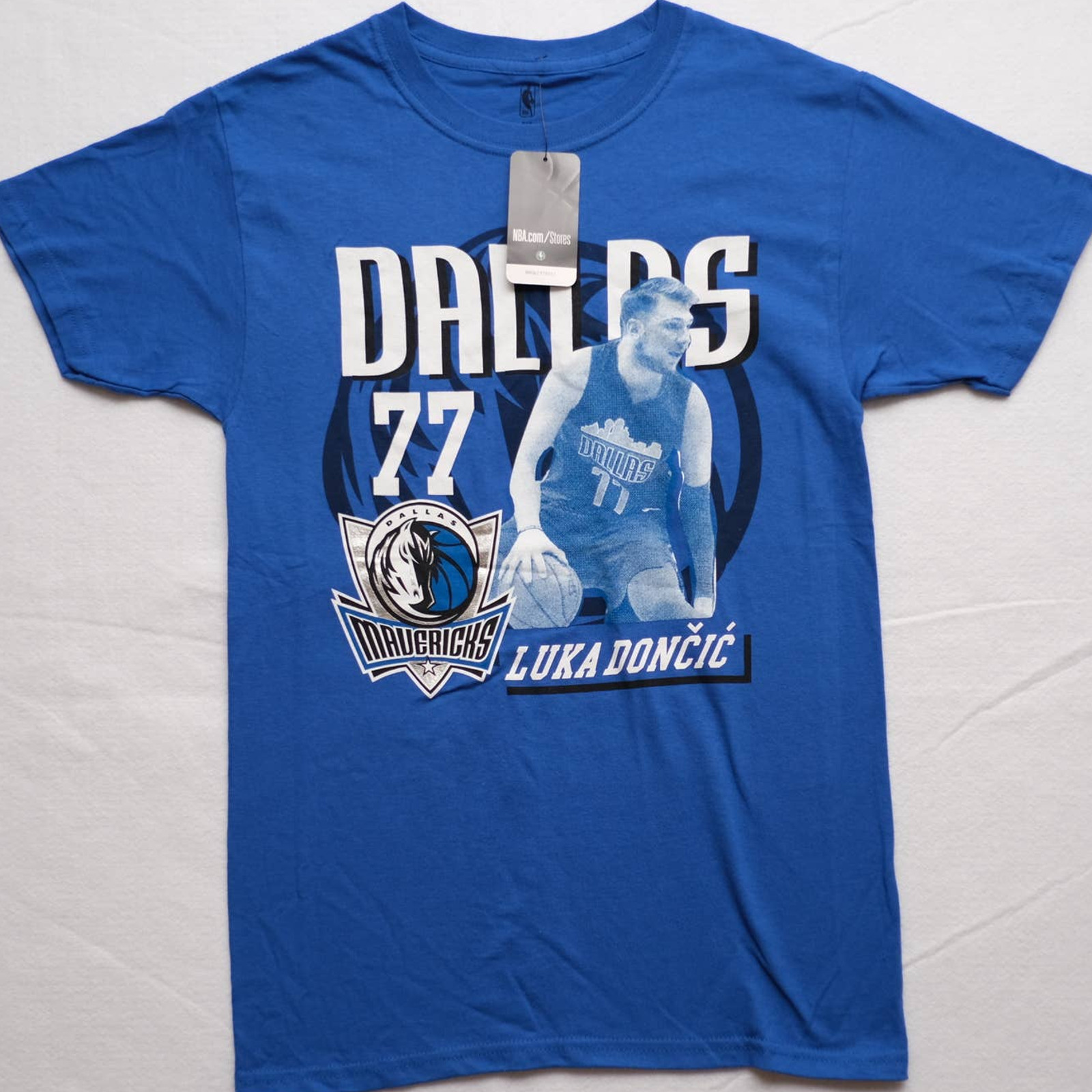 NBA Luka Doncic Mavericks t-shirt Men's Small gallery