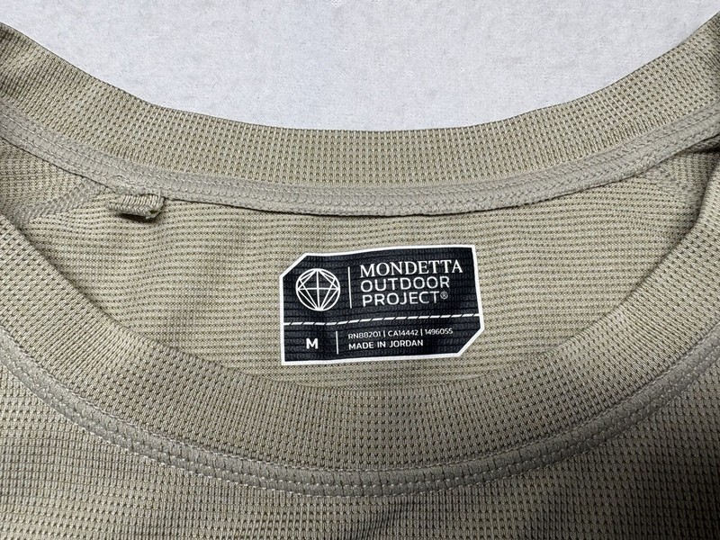 Mondetta Outdoor Project Shirt Mens Size Medium, Lightweight, Breathable Tan gallery