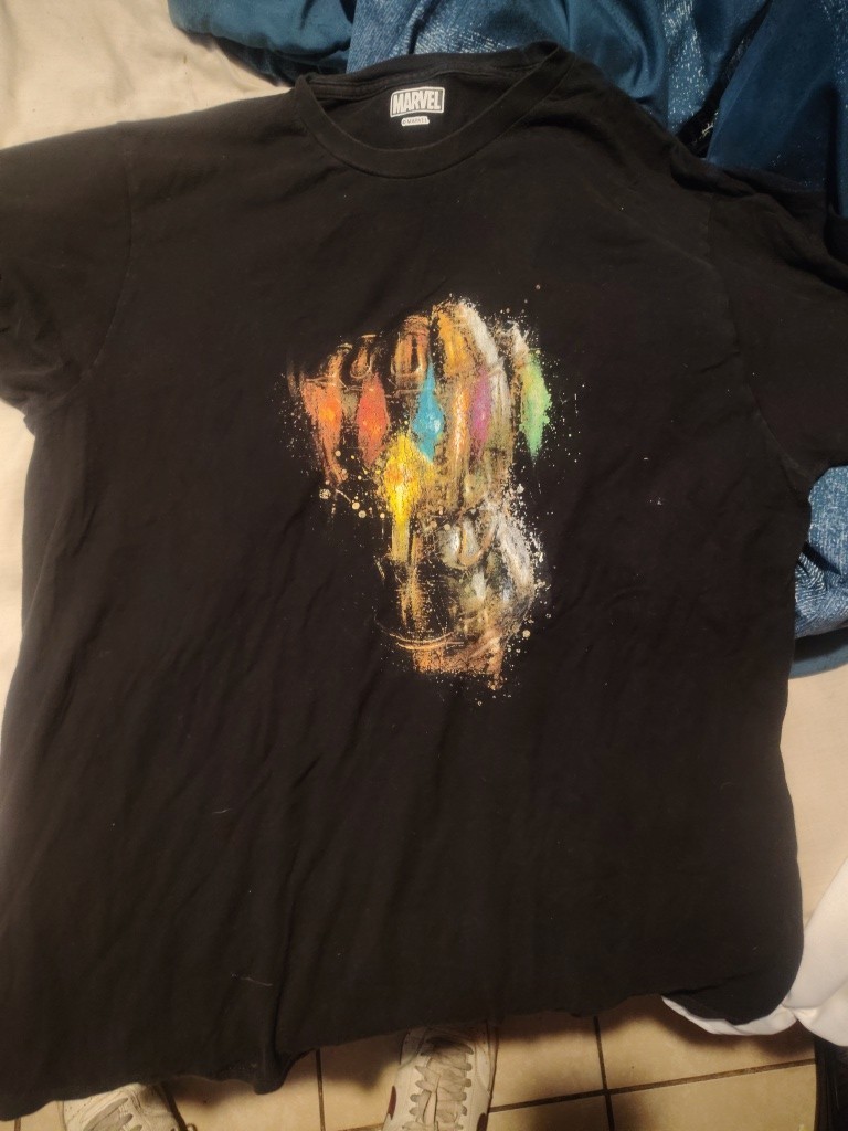 MARVEL AVENGERS ENDGAME THANOS SPRAY PAINT GLOVE T-SHIRT SIZEL gallery
