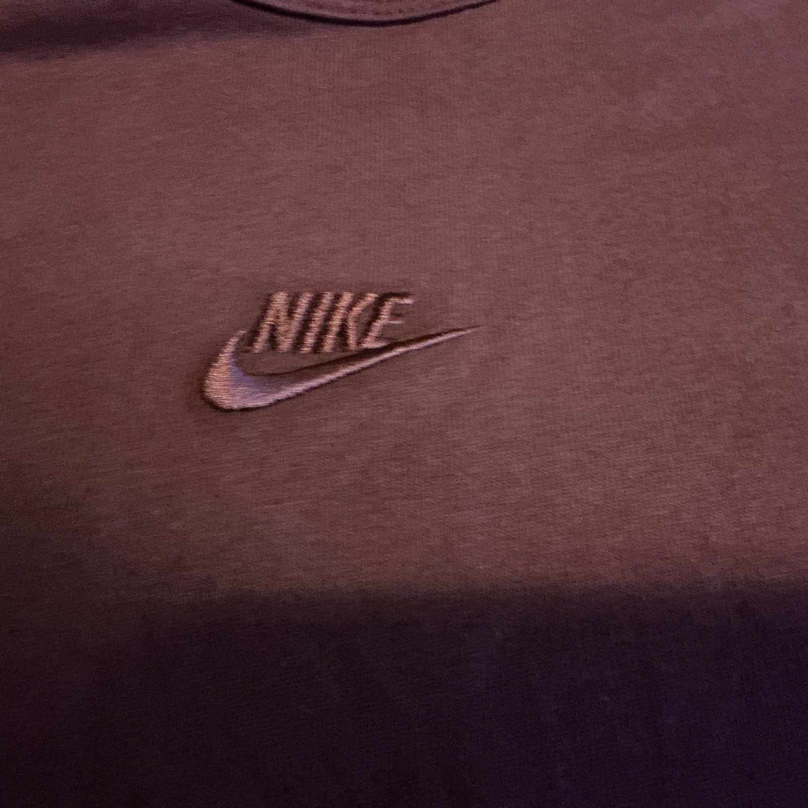 Nike Loose Fit Maroon Heavy Weight T Shirt Size Small gallery