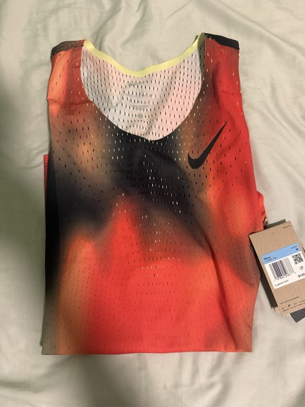 NIKE Dri-Fit AeroSwift ADV Elite Entry Running Tank HJ3380-736 Men's Size MEDIUM gallery