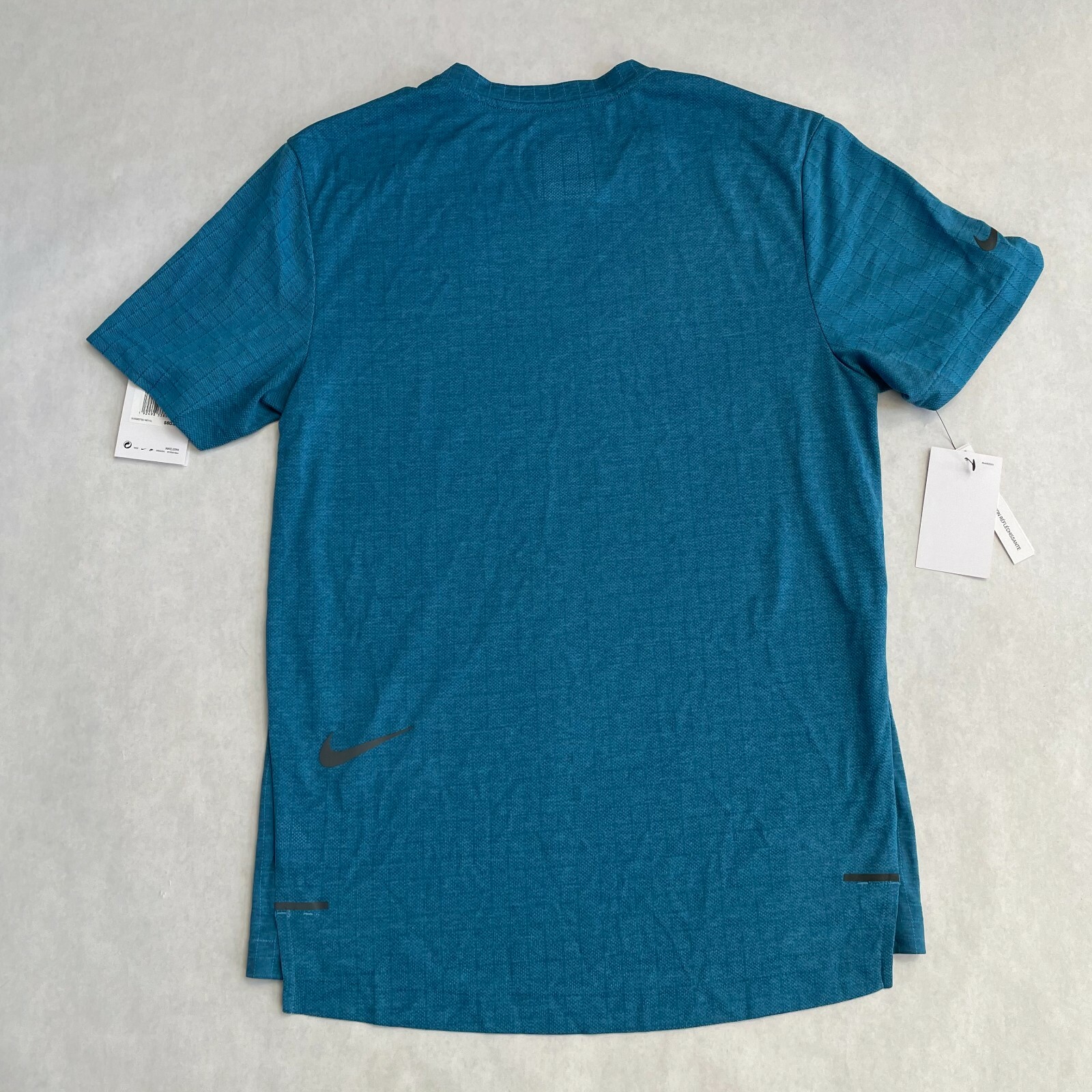 NWT Men's Nike Tech Pack Running Shirt Top Thunderstorm Blue AQ6375-418 SMALL gallery