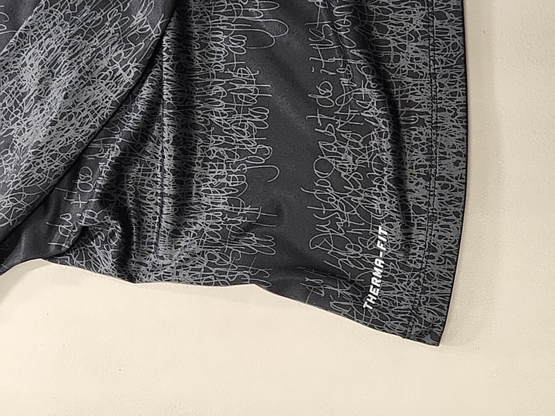 Nike Just Do It Men's Pullover T-Shirt, Size Medium - Black EUC gallery