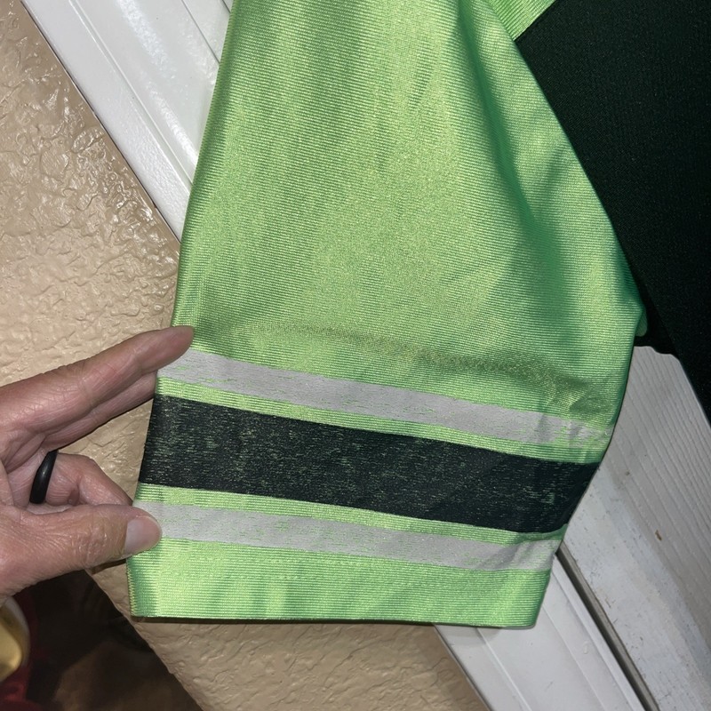 Nickelodeon Ninja Turtles Green and Black Jersey Athletic Top Large gallery
