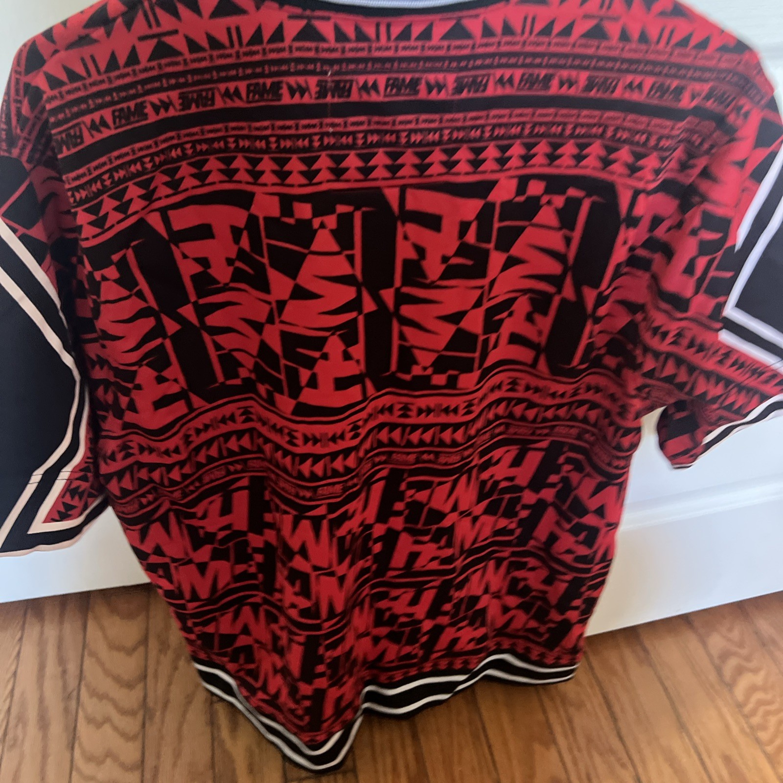 Hall of Fame 2nd Sucks MENS Red Black White Geometric Design Shirt SIZE LARGE gallery