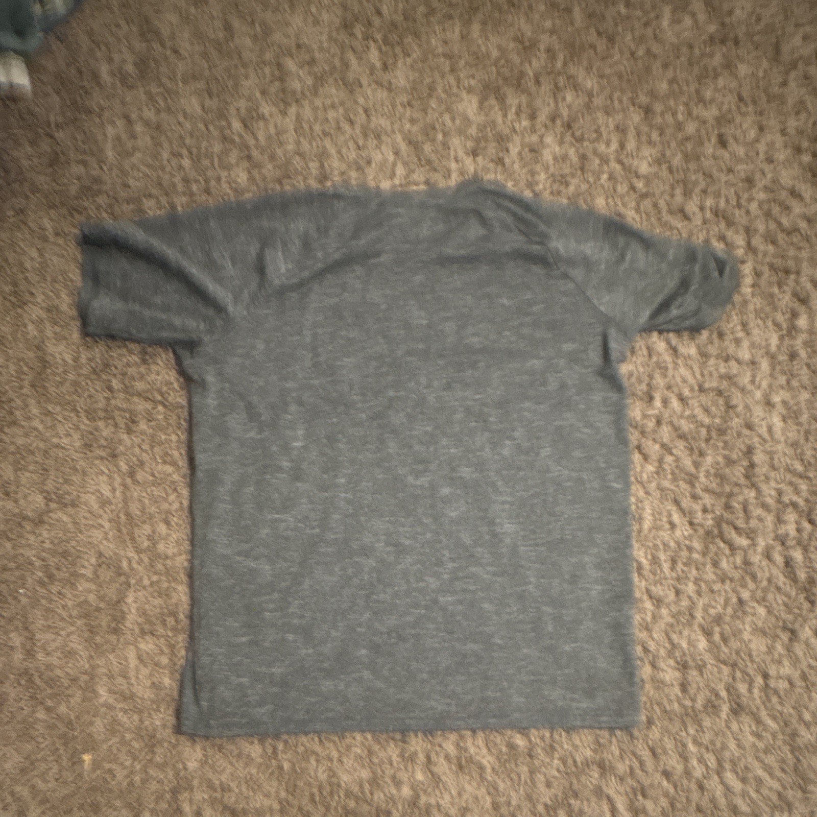 Nike Dri-FIT Moisture Wicking Gray Men's Athletic Fit Crew Neck T-Shirt M gallery