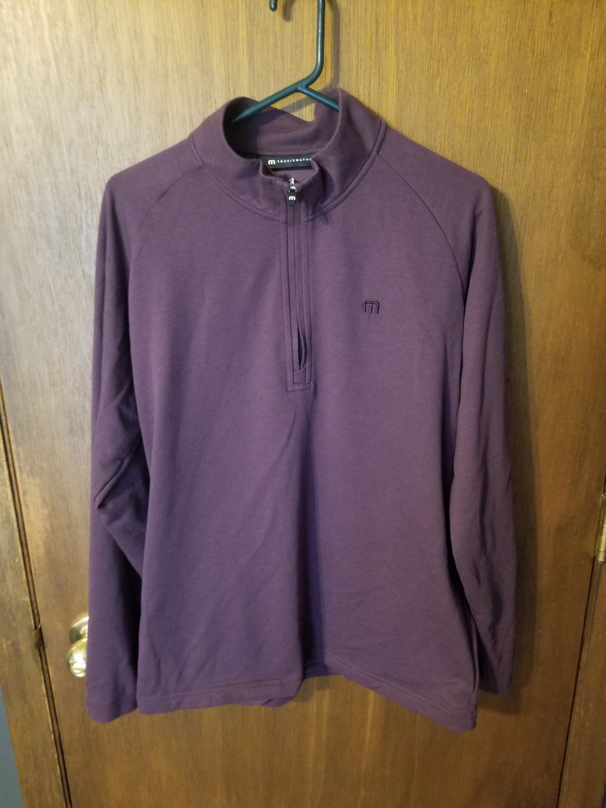 Travis Mathew 1/4 Zip Pullover Mens Purple Long Sleeve Pockets M gallery