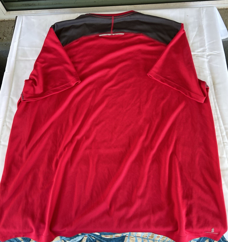Men's New Balance Running Shirt red gray XXL Lightning Dry Fabric Logo gallery