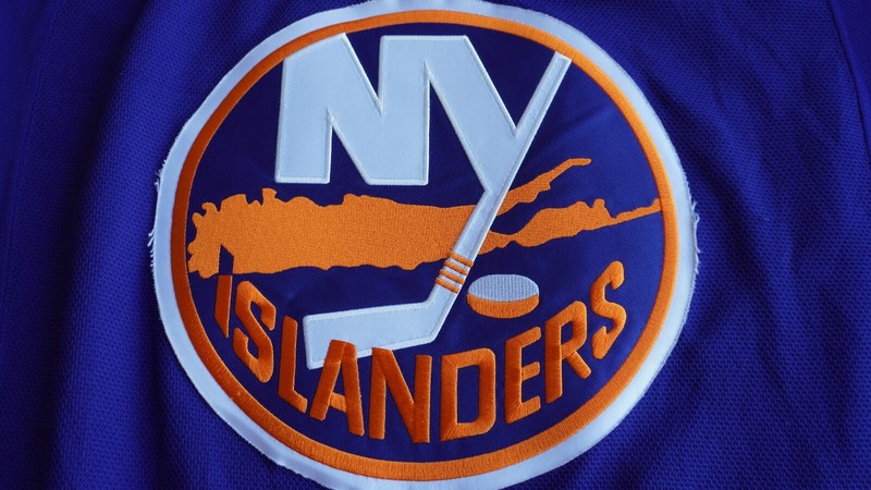 Reebok New York Islanders Tavares Hockey Jersey gallery