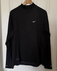 Nike $150 Men’s Medium Pinnacle Running Division 1/2 Zip Shirt Black FZ1121-010