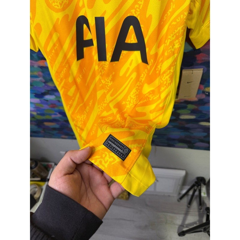 Nike Tottenham Hotspur 24/25 Jersey Yellow Orange Mens Medium gallery